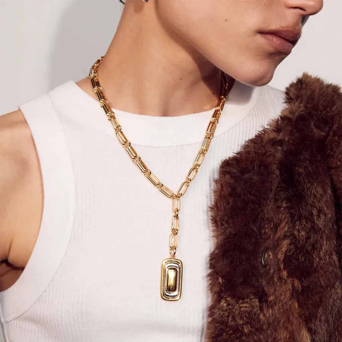 Atlas Bar Pendant