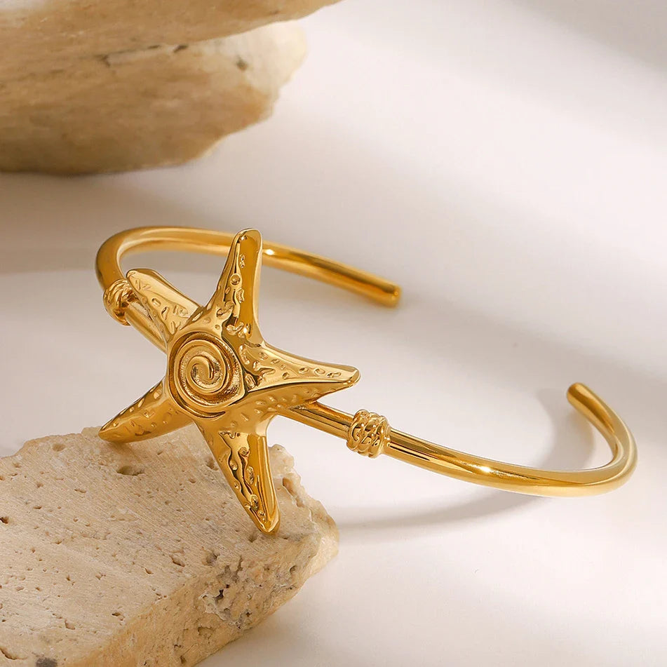 Stella Starfish Cuff