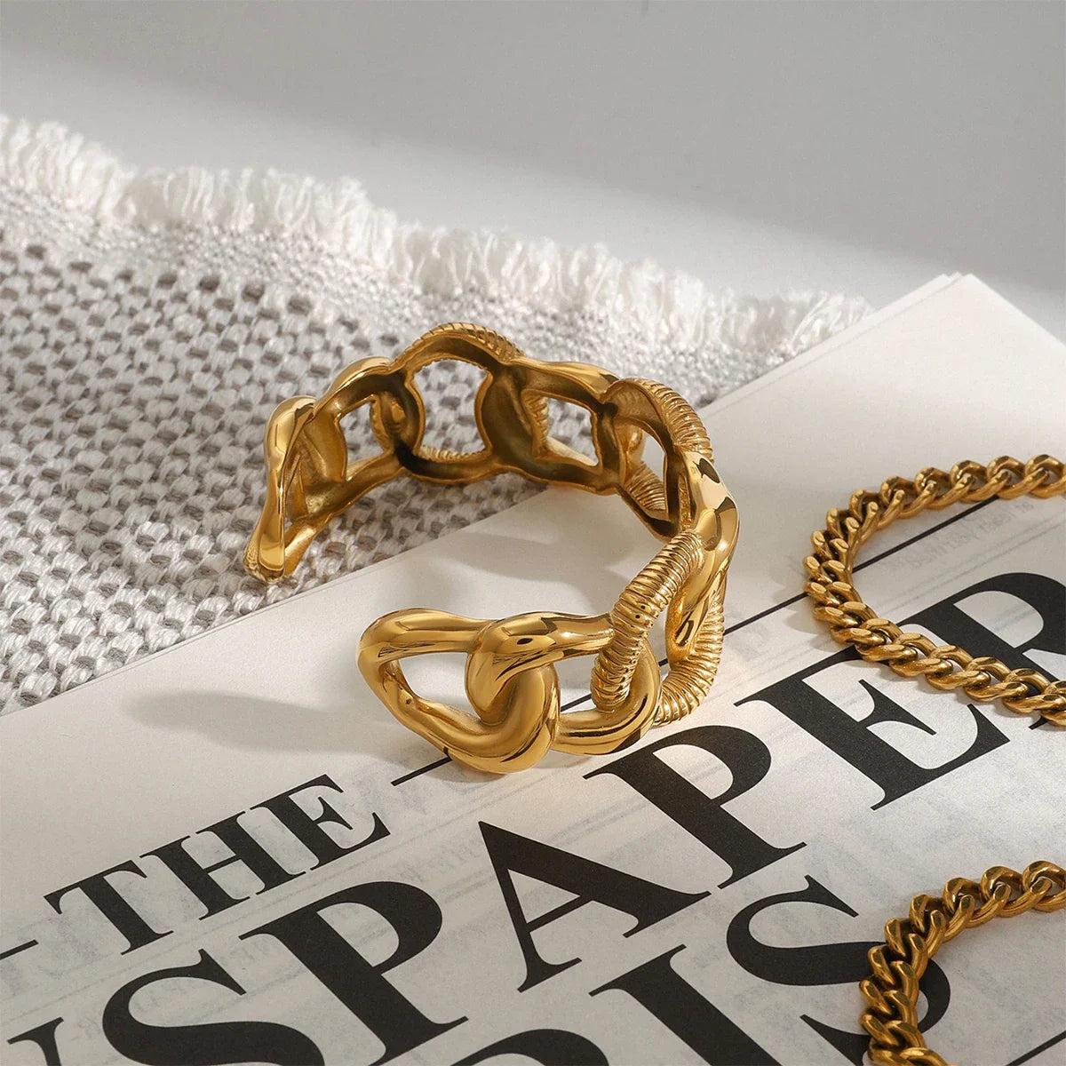 Luxe Link Cuff