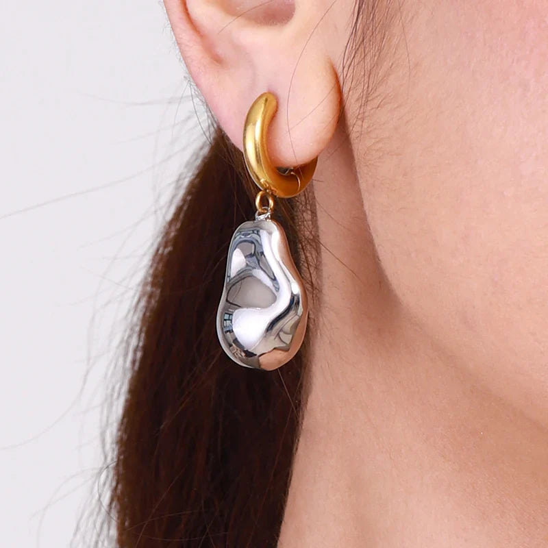Abstract Teardrop Dangle