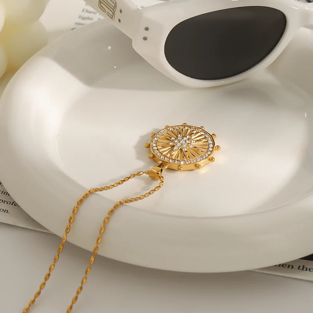 Aurora Starburst Necklace