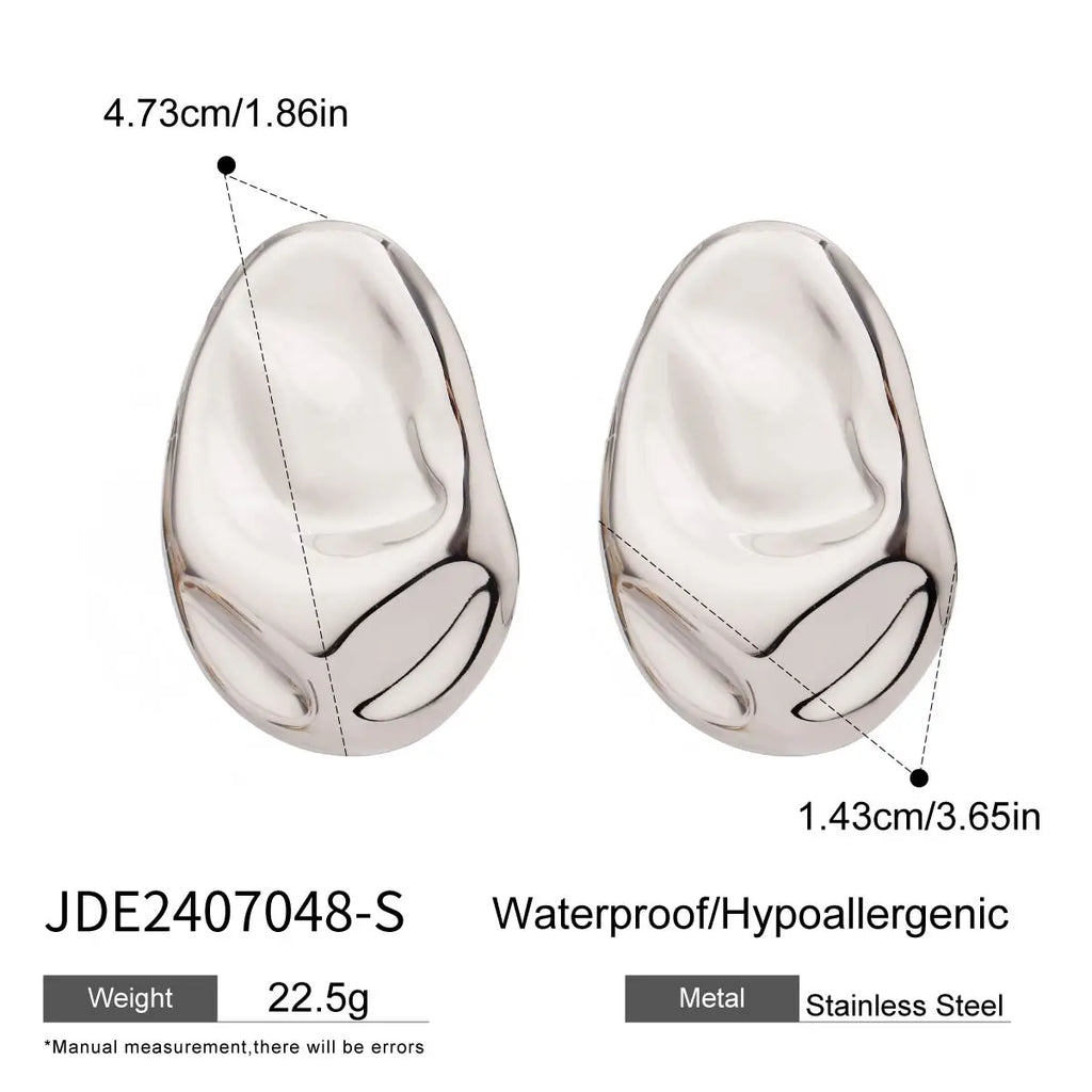 Fluid Elegance Earrings