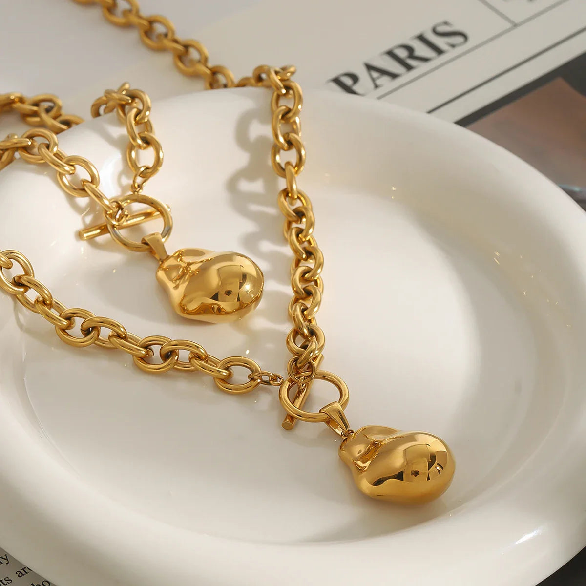 Lustra Chain