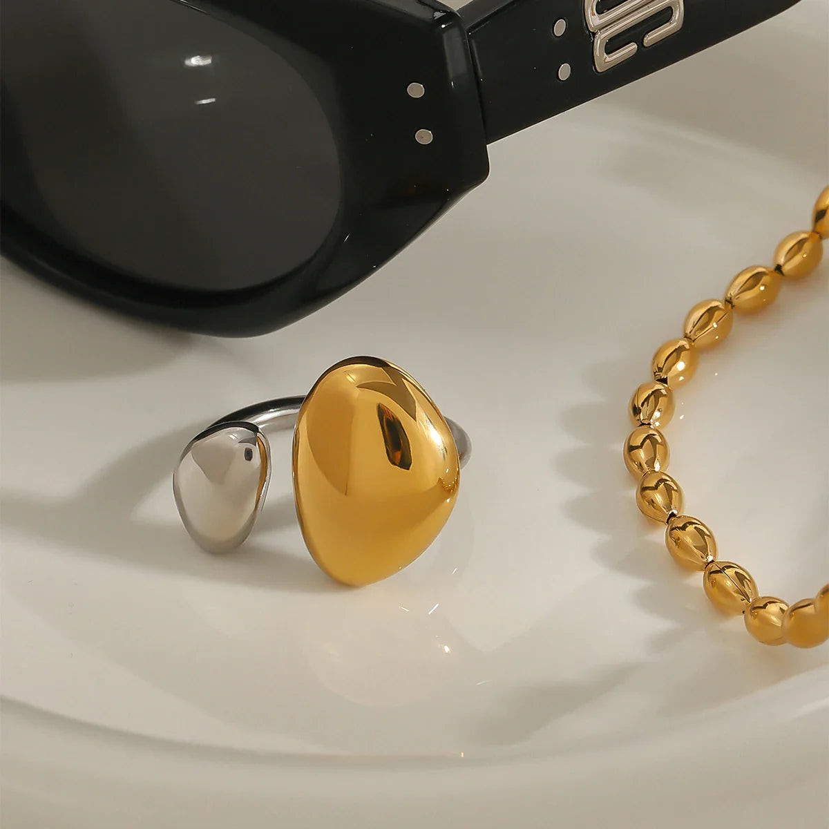 Dual-Tone Pebble