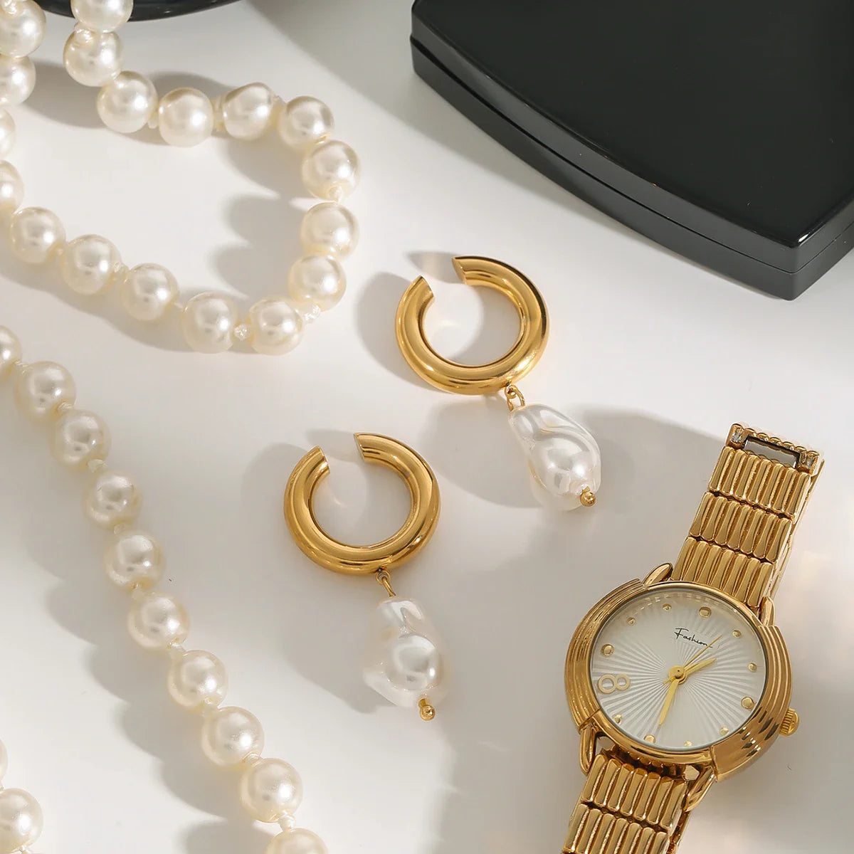 Luna Irregular Pearl